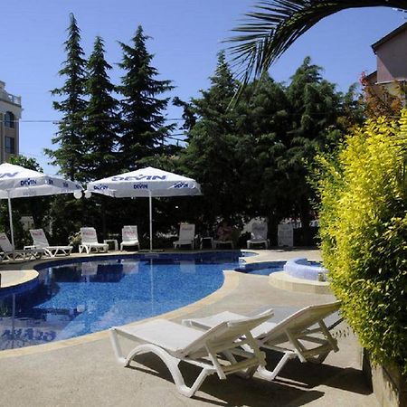 Beach Apartment Rose Golden Sands Bagian luar foto