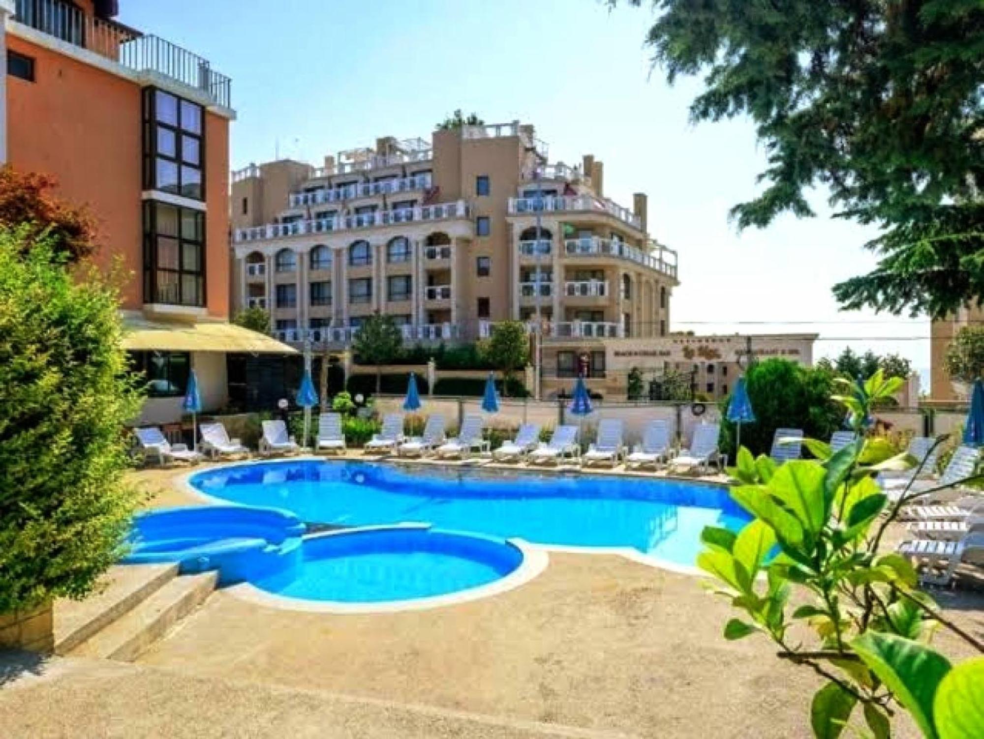 Beach Apartment Rose Golden Sands Bagian luar foto